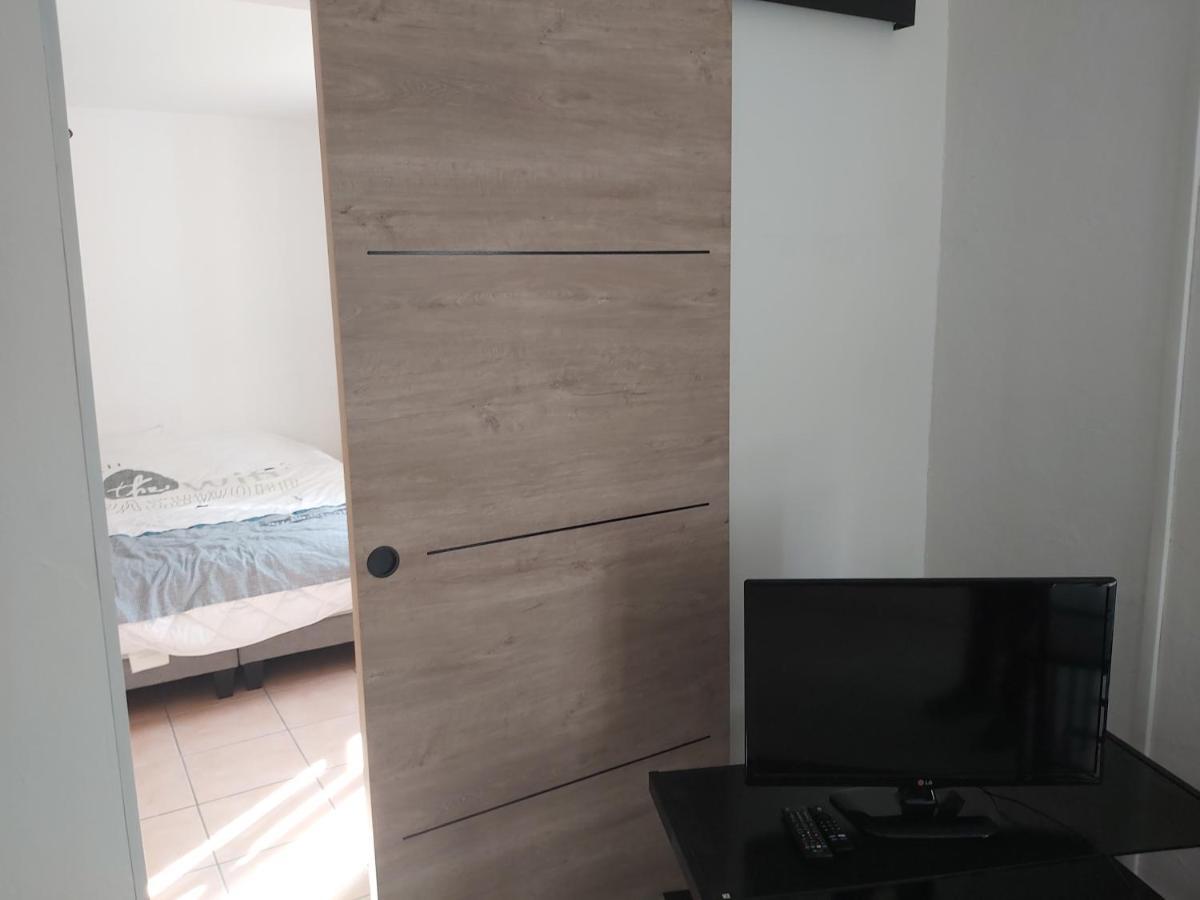 Appartement Esprit nature à Caderousse Extérieur photo